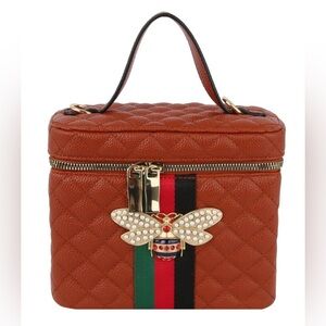 NWT Queen Bee Brown Quilted Striped Boxy Handbag/Crossbody w/Stylish Gold Chain